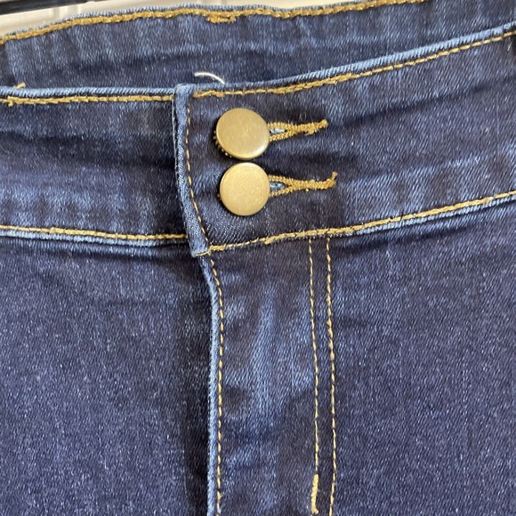 SHEIN Maternity Jeans Womens Medium Capri Denim‎ Casual Pants Dark Wash - Picture 3 of 8